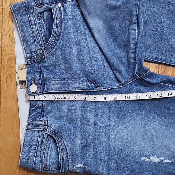 Democracy Jeans Size 12 - Picture 6 of 9